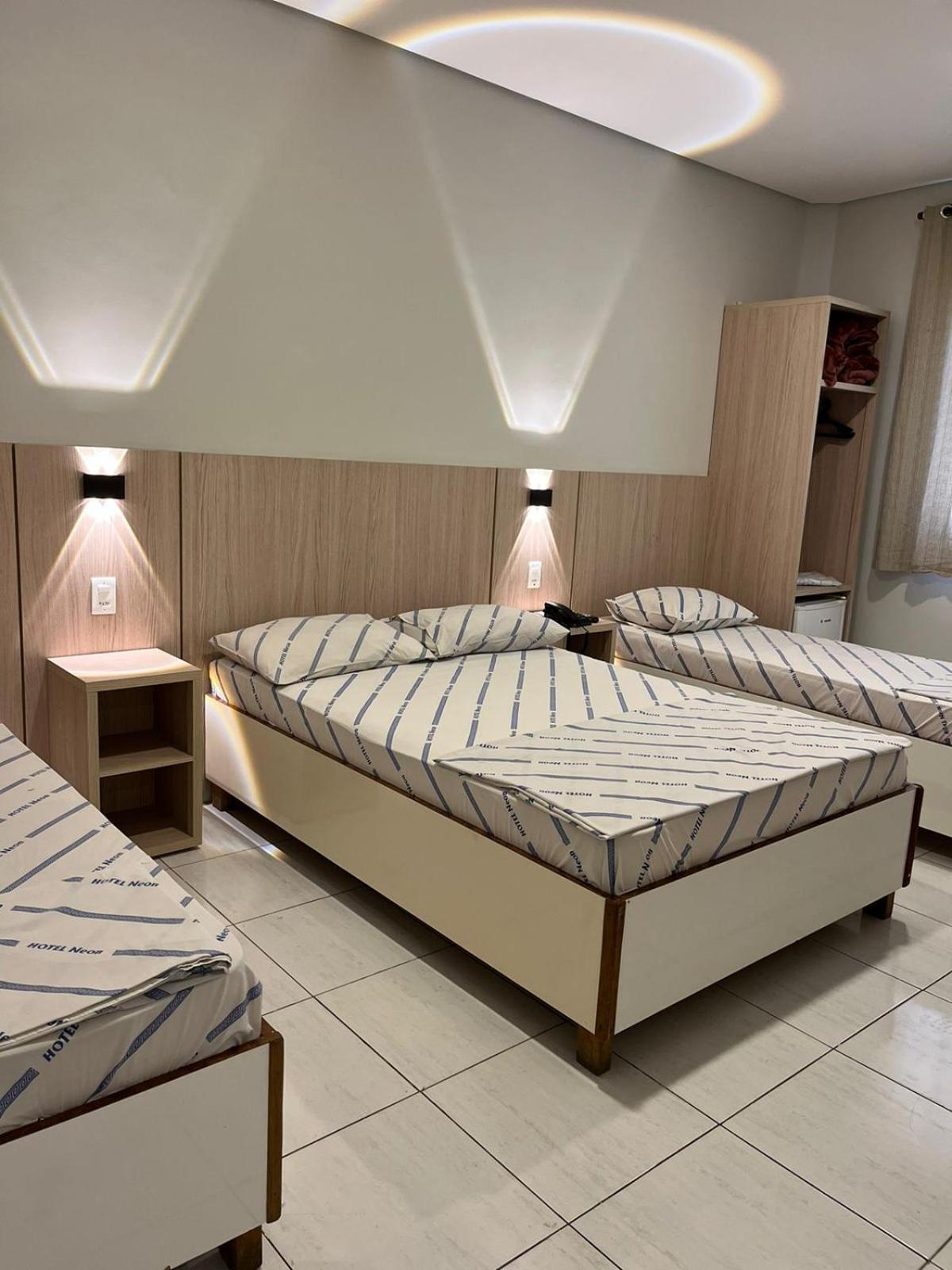 Hotel Neon - Proximo A 25 De Marco, Bom Retiro E Bras, A 2Min Do Mirante Sampa Sky E Pista De Skate Anhangabau São Paulo Eksteriør bilde