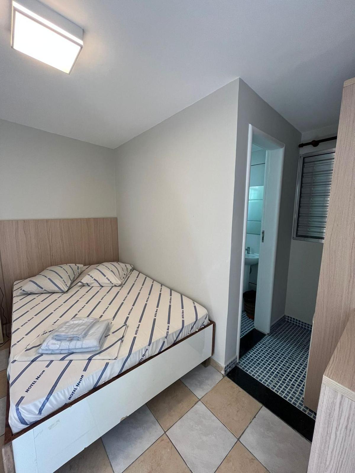 Hotel Neon - Proximo A 25 De Marco, Bom Retiro E Bras, A 2Min Do Mirante Sampa Sky E Pista De Skate Anhangabau São Paulo Eksteriør bilde